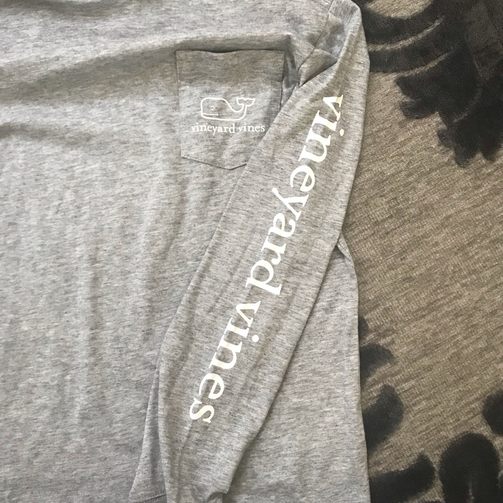 Vineyard Vines long sleeve kids hooded shirt